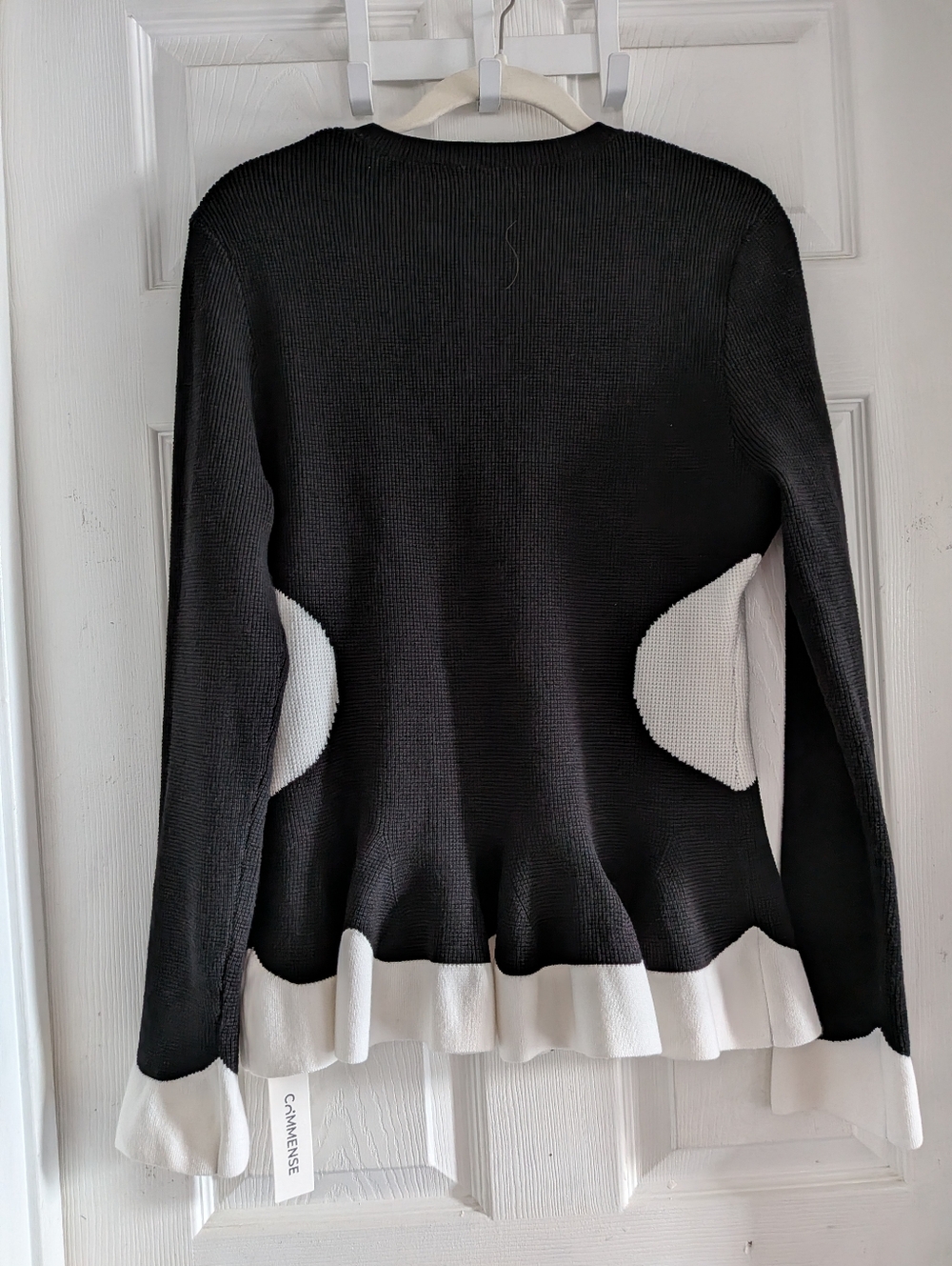 Commense Contrast Ruffle Hem Button Cardigan - Picture 11 of 16